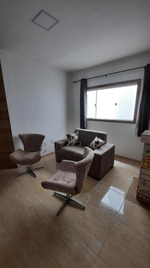 Apartamento Mobiliado No Centro De 保罗阿方索城 外观 照片