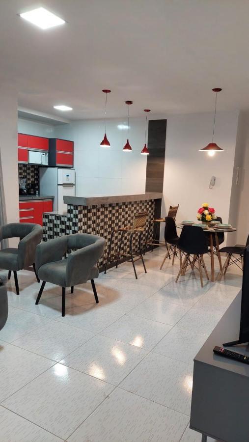 Apartamento Mobiliado No Centro De 保罗阿方索城 外观 照片